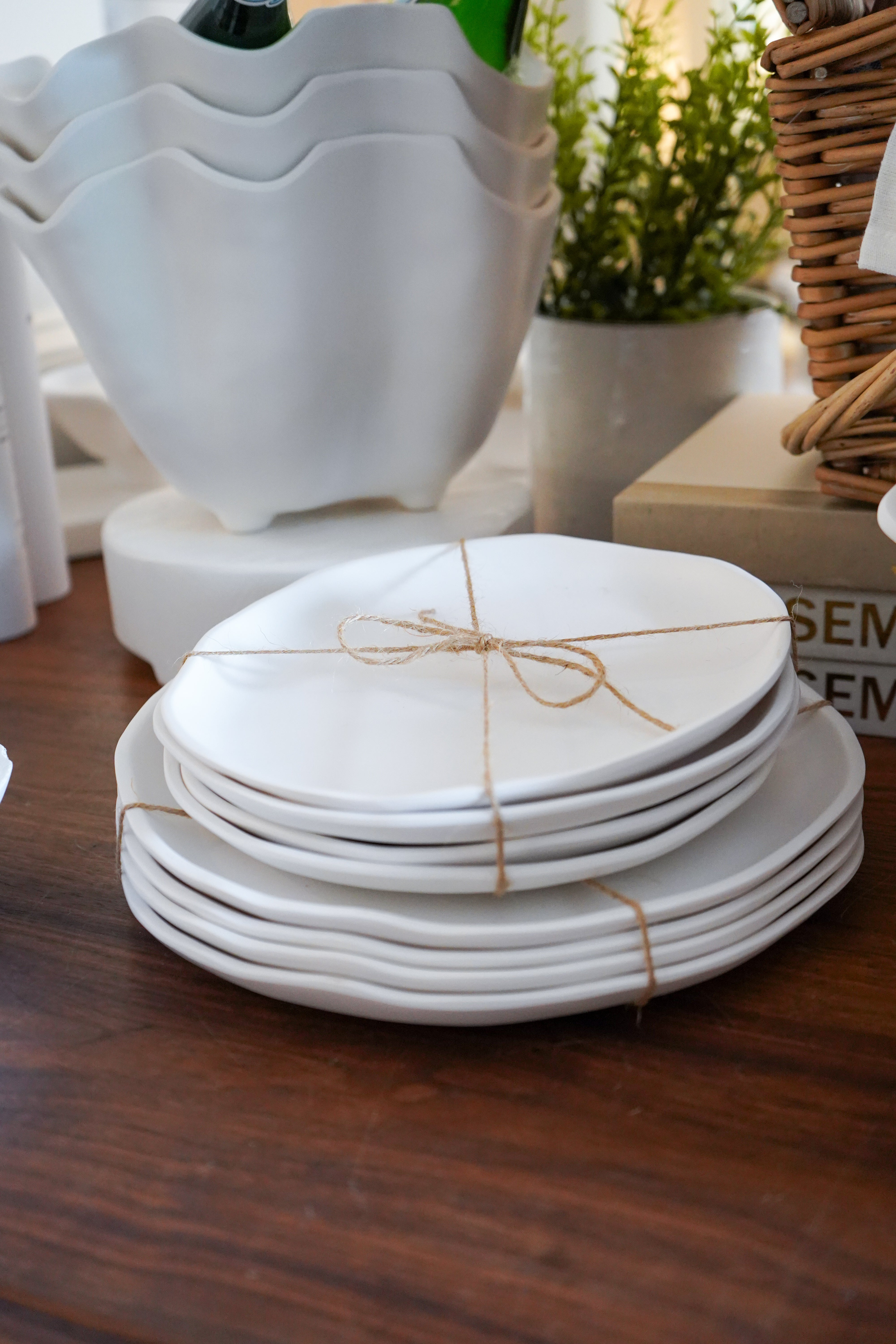 White Melamine Dinner Plate (Set of 4)