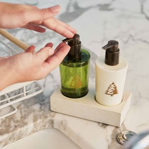 Thymes Frasier Fir Sink Set w/ Ceramic Caddy