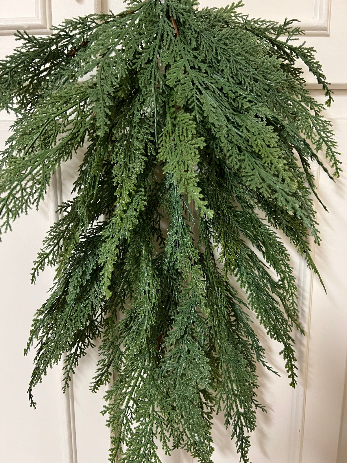 28" Arborvitae Teardrop