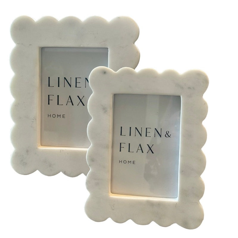 Marble Scalloped Frame (2 Sizes)