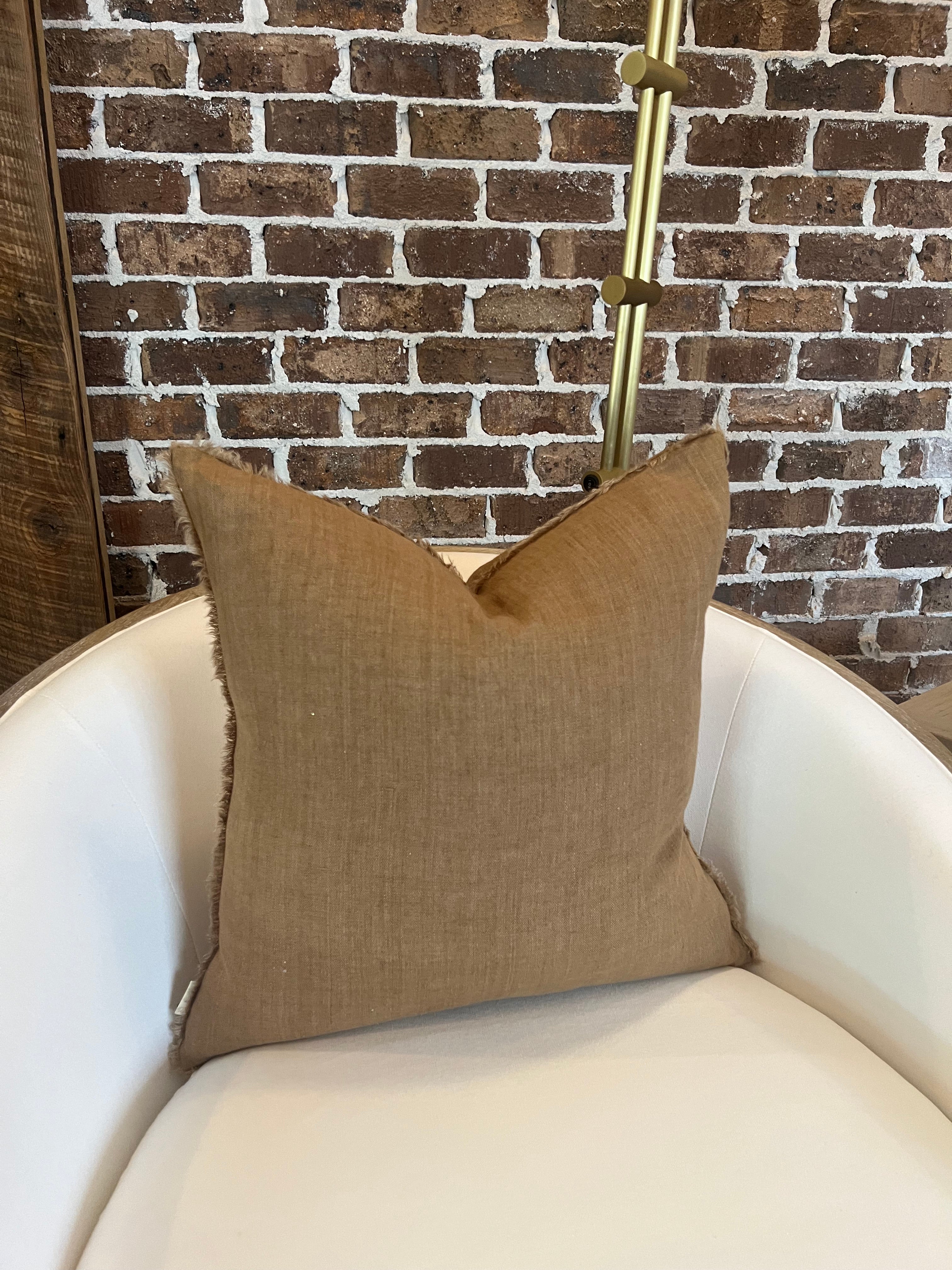 20x20 Tawny Linen Pillow