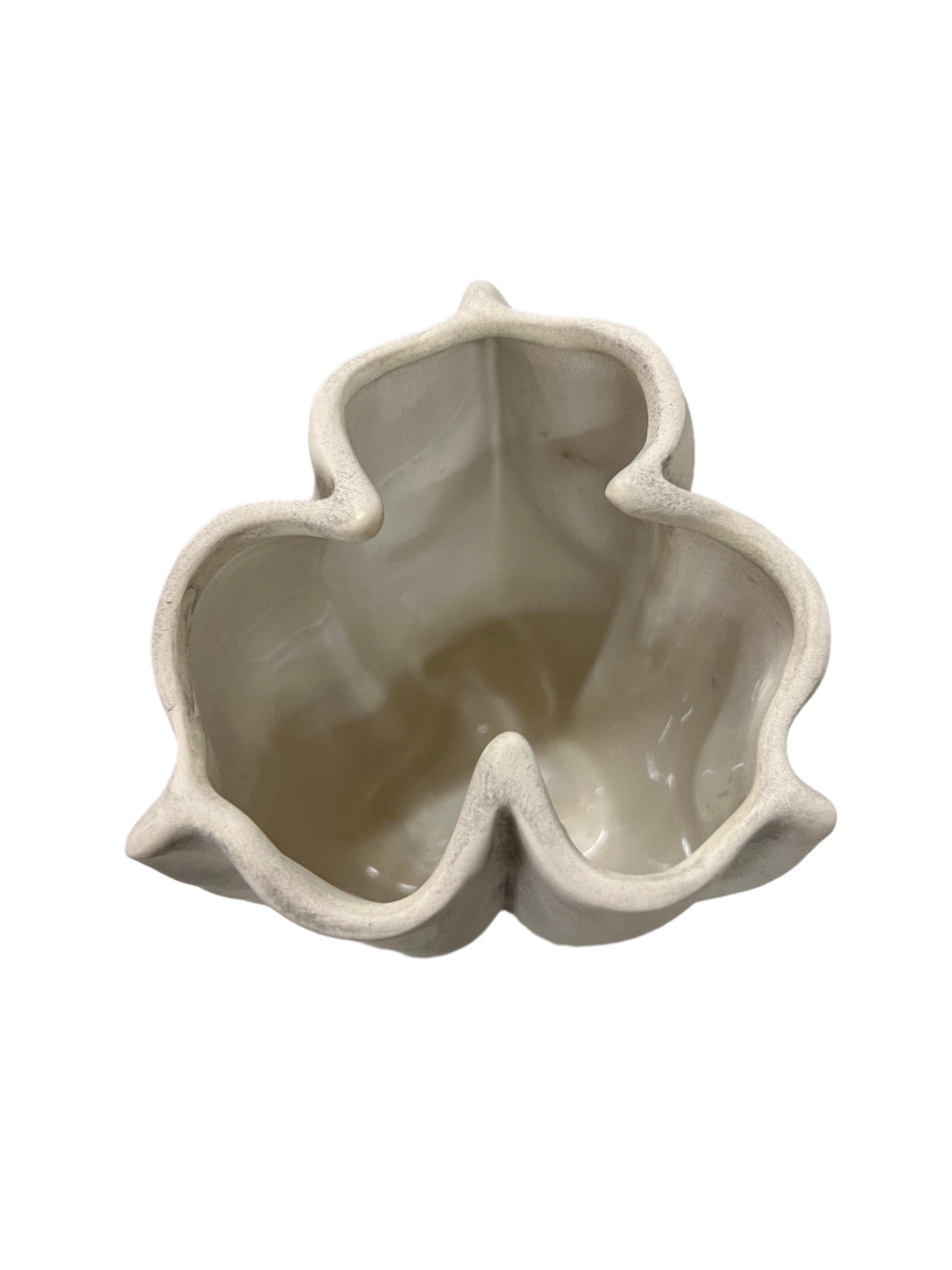 5x7 Matte Ceramic Wave Vase-Putty