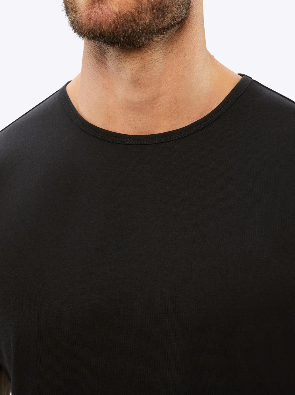 Curve Hem Tee-Black