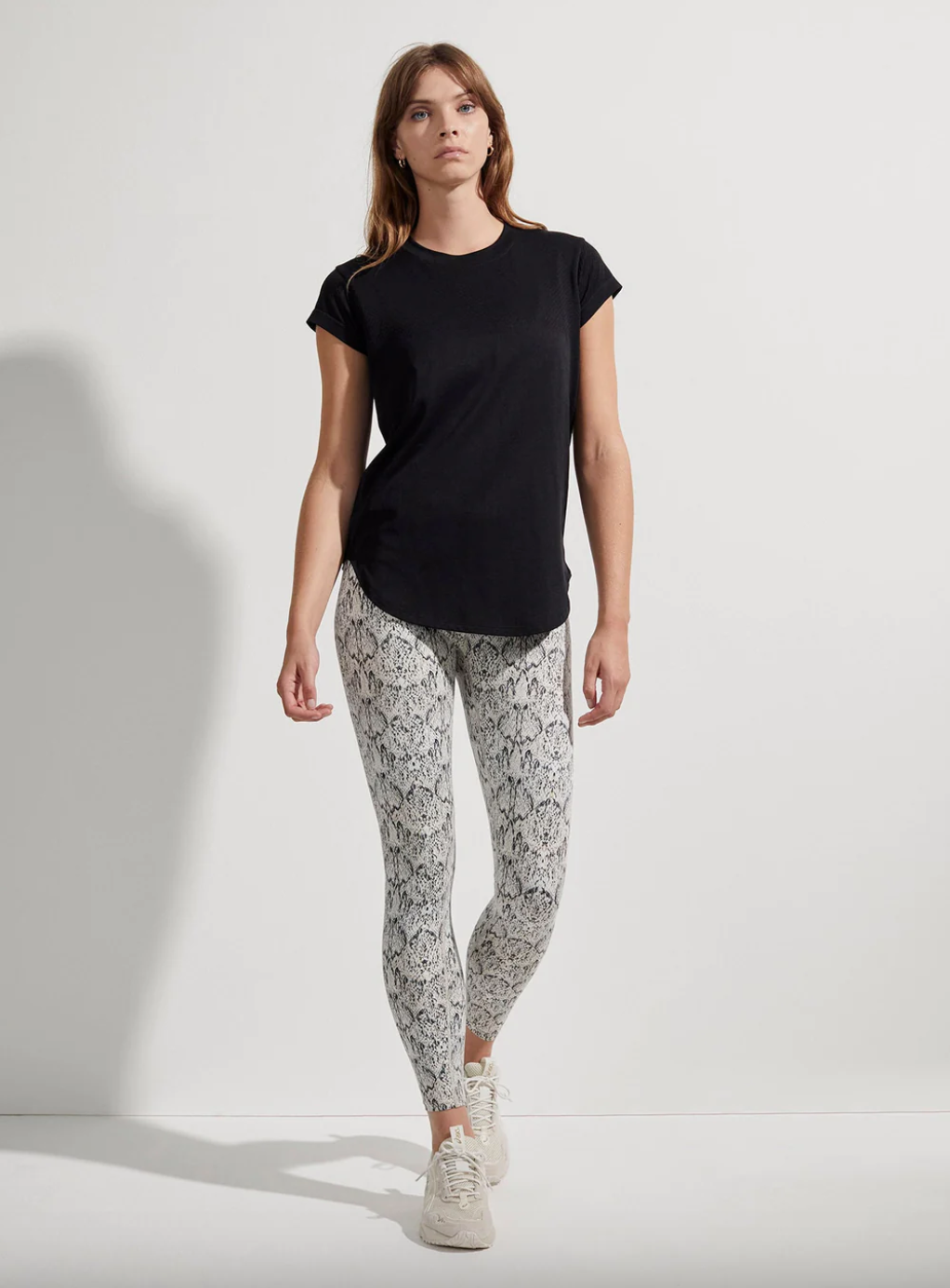 Jade Seamless Tee-Black