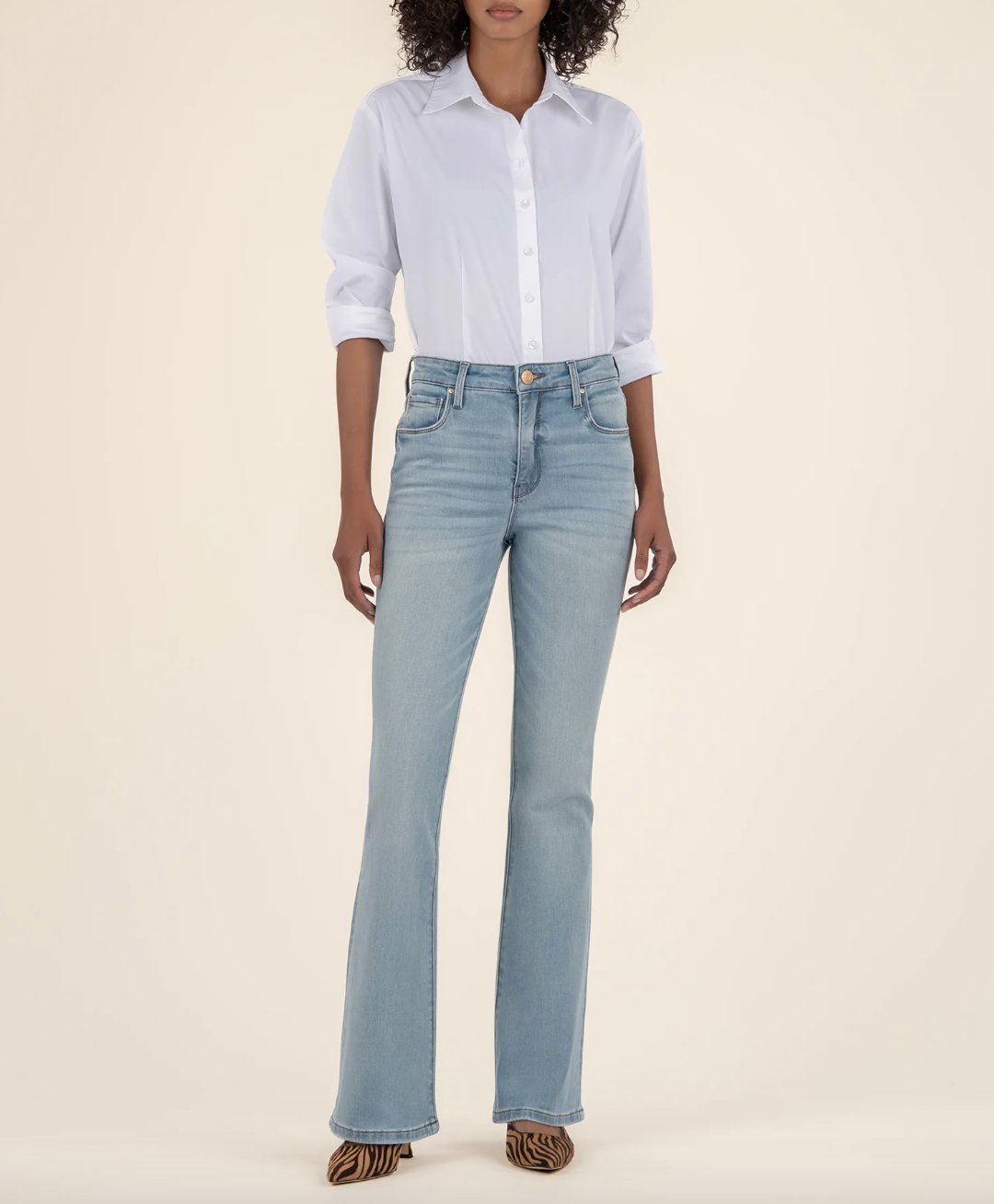 Ana Flare-Funnel Light Wash