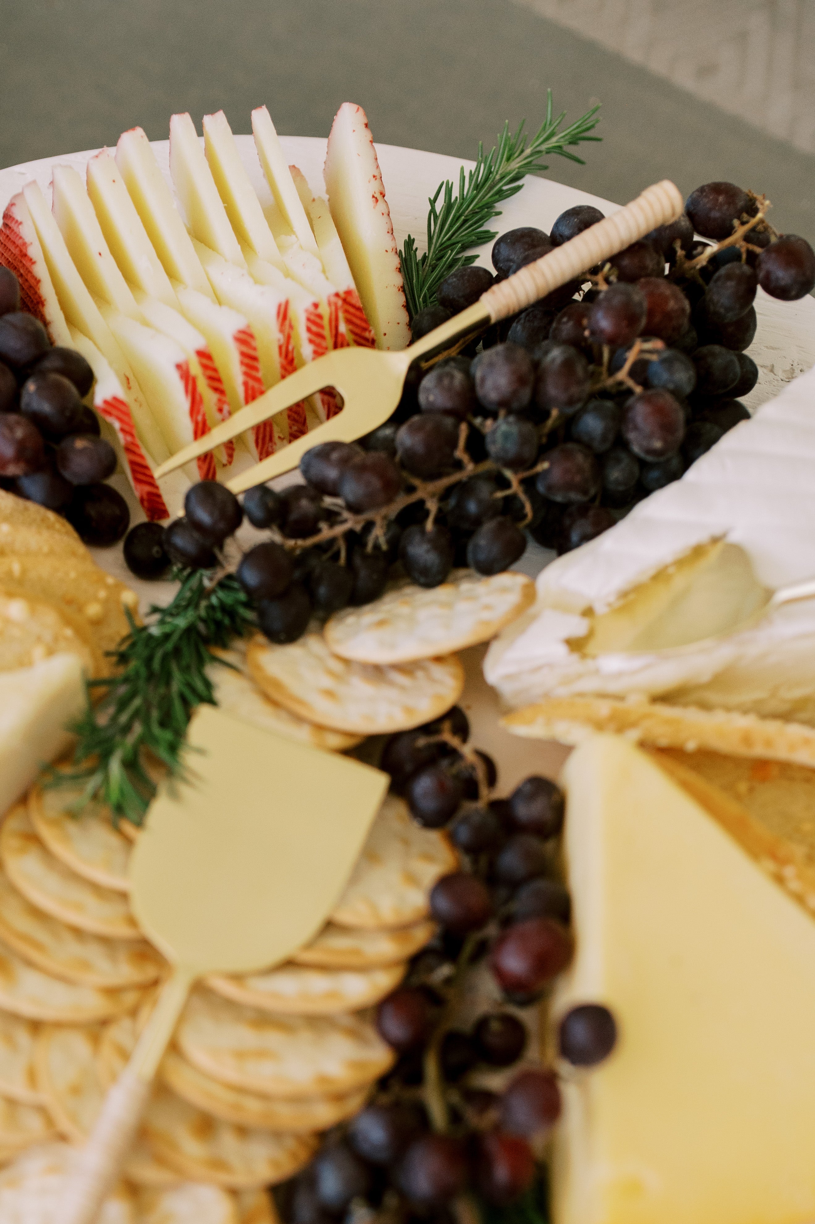 Rattan and Gold Cheese Knives (Set of 3)