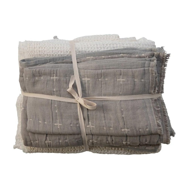 Gray and White Bedding Set (Blanket and 2 Shams)