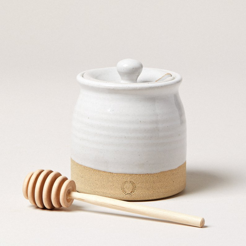 Beehive Honey Pot w/ Dipper
