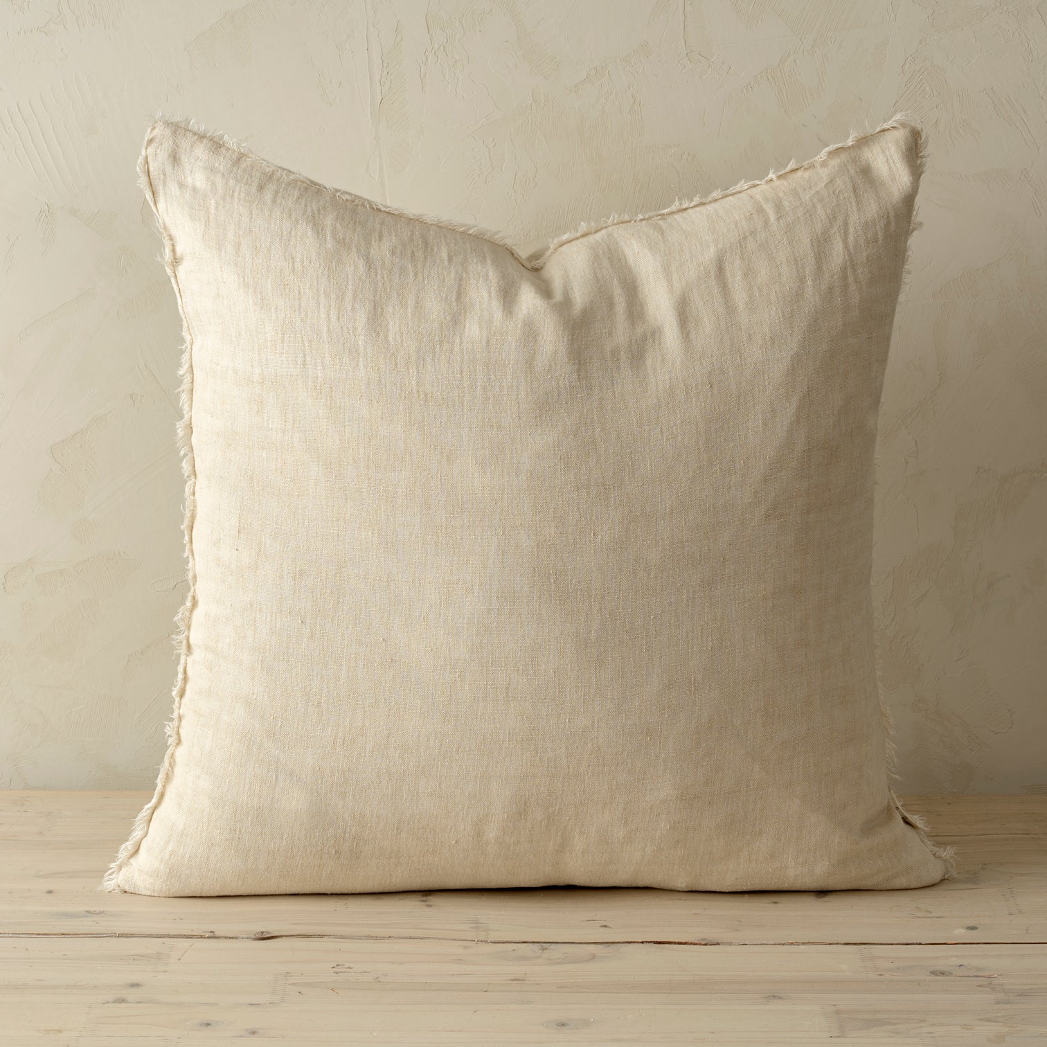 Pampas Linen Pillow - 24x24