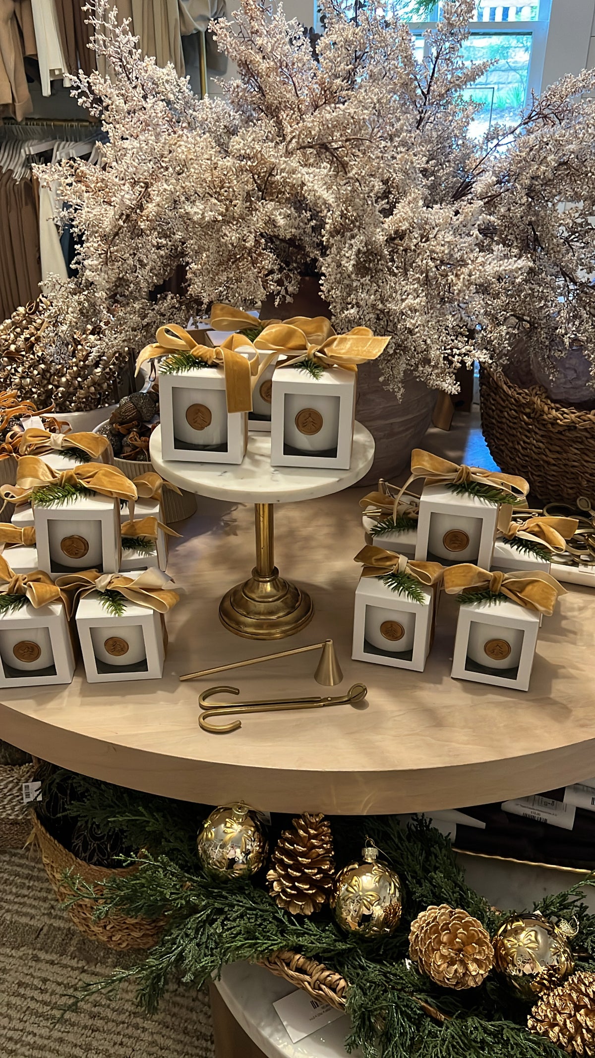 Christmas On Canton Street Candle -9oz
