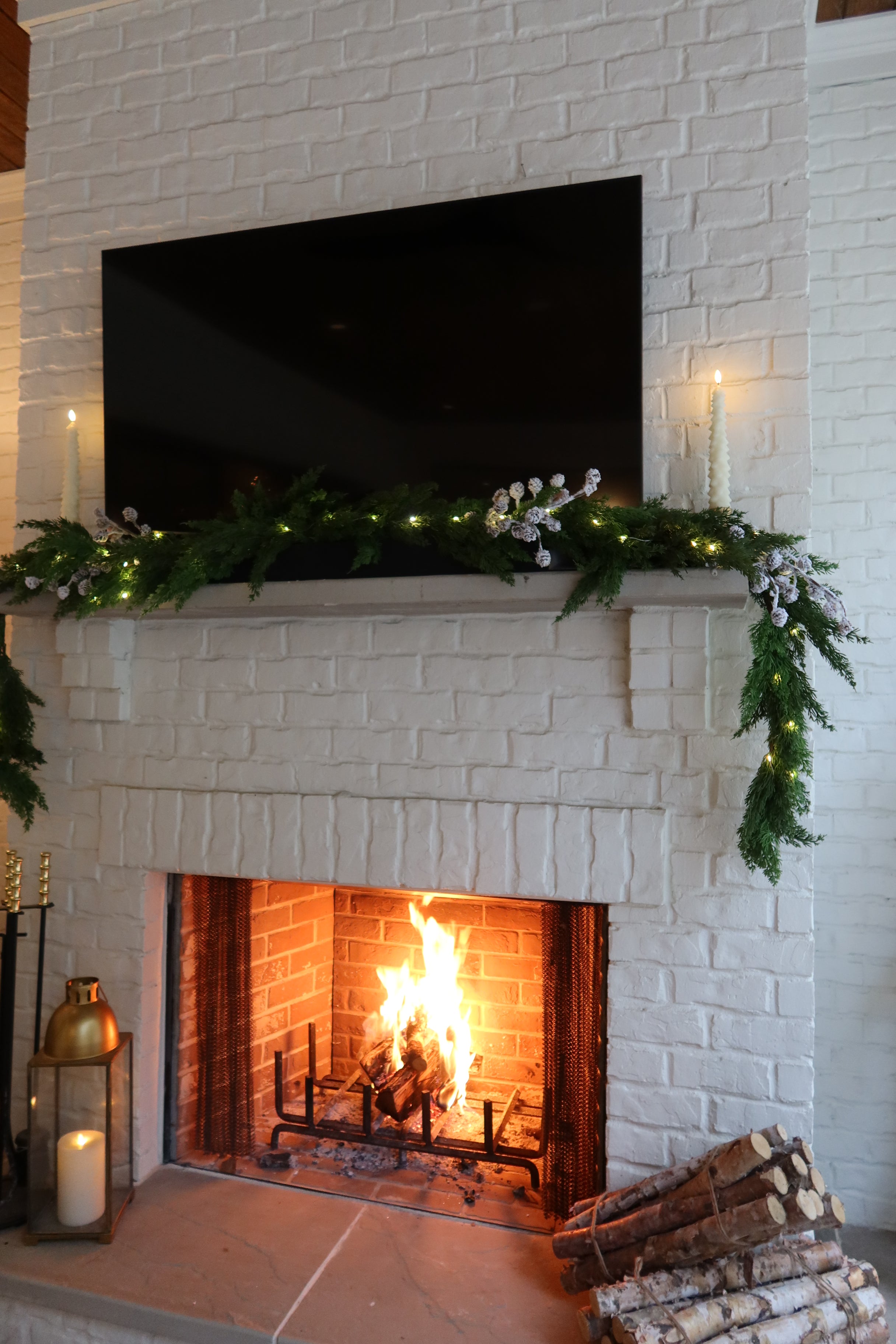 Linen & Flax Holiday Mantel Kit