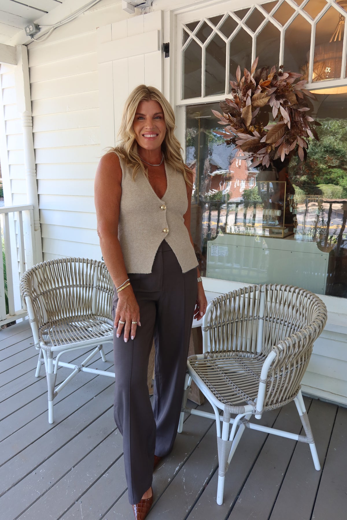 Gelina Sleeveless Sweater-Taupe