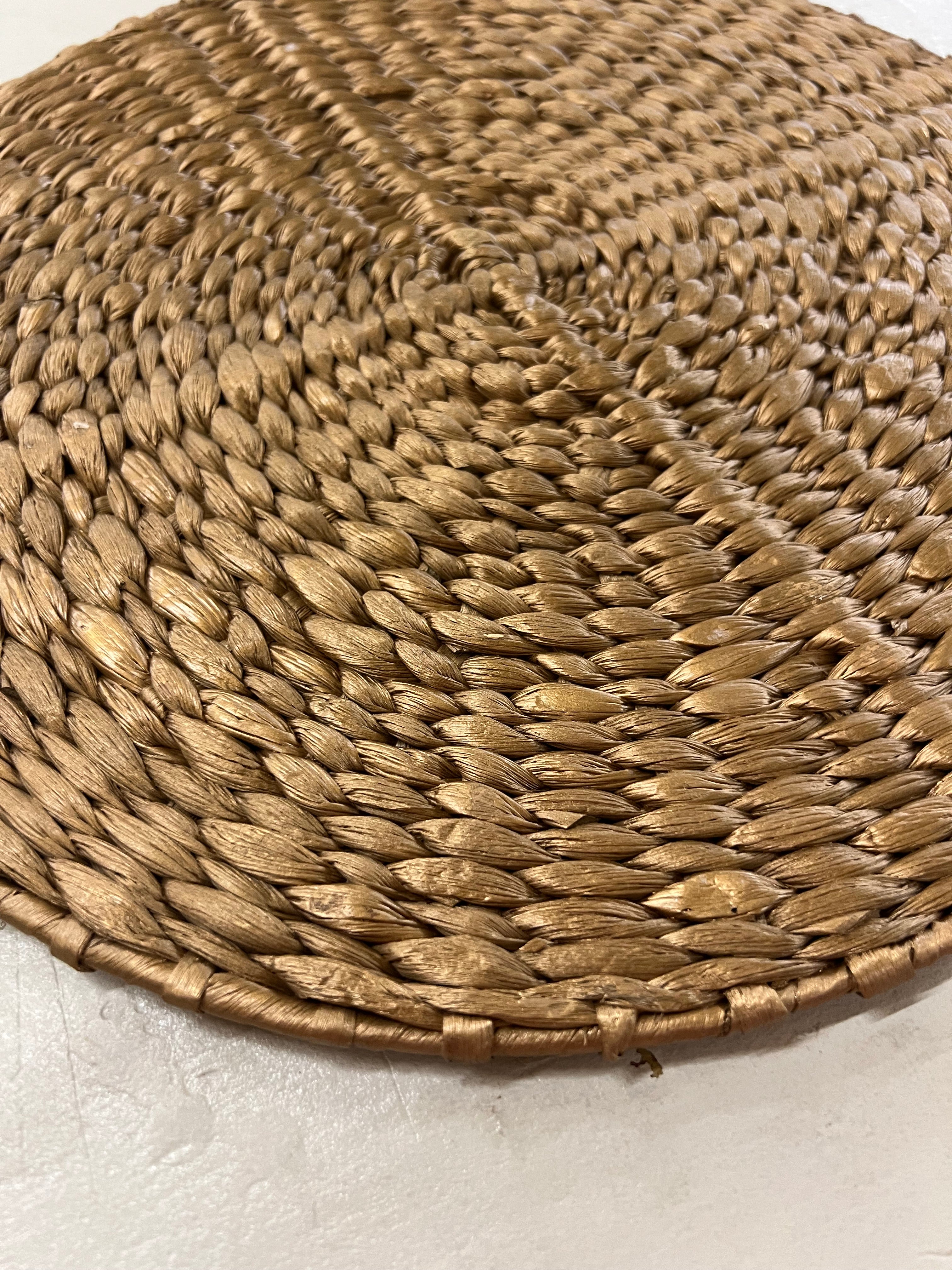 15" Gold Woven Hyacinth Placemat