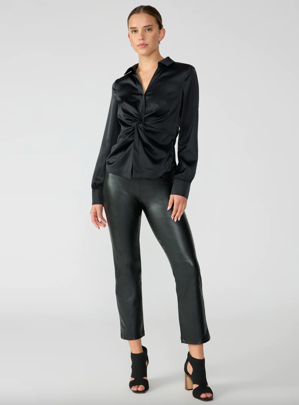 Carnaby Kick Crop-Black