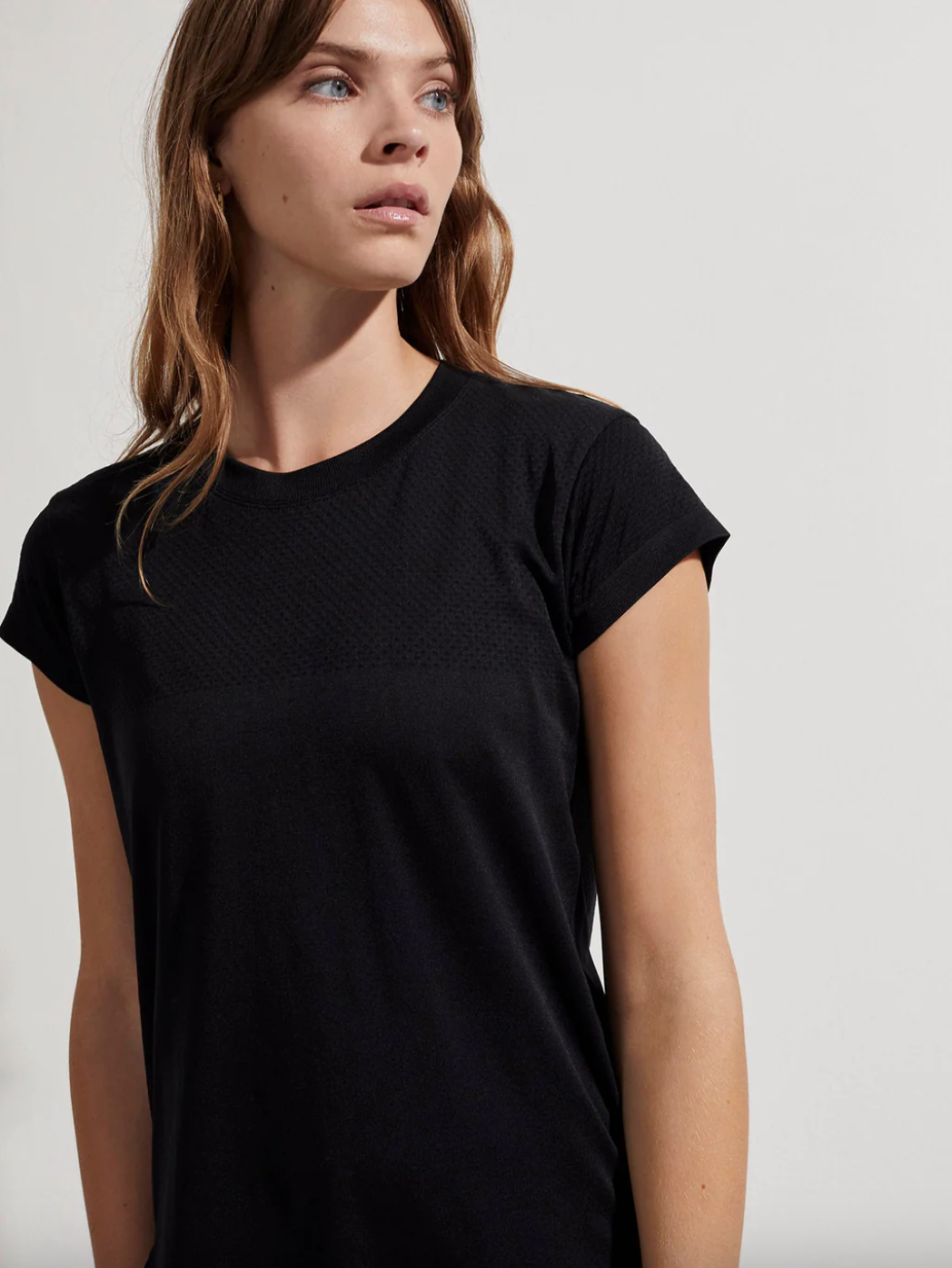 Jade Seamless Tee-Black