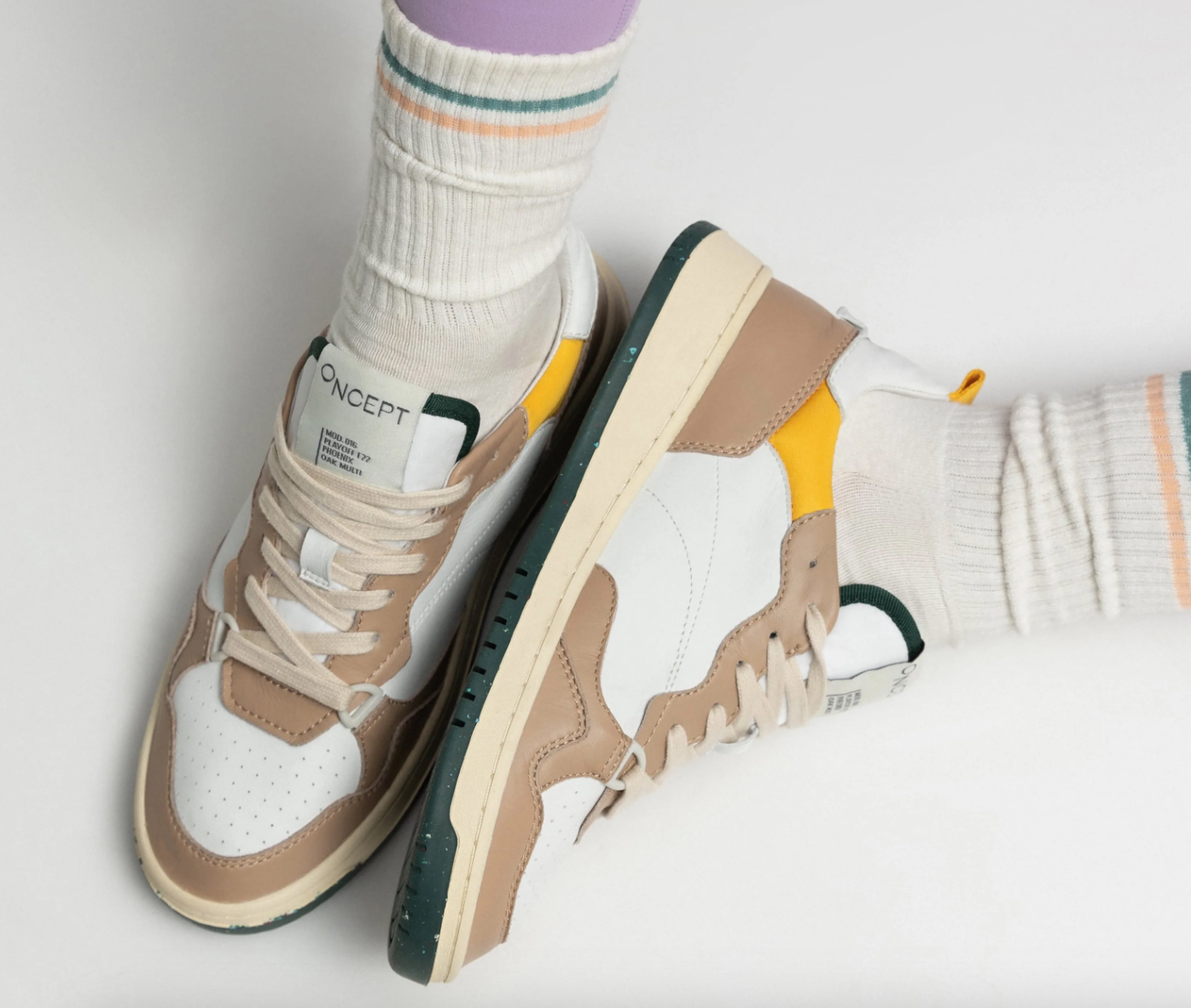 Phoenix Sneaker-Oak Multi