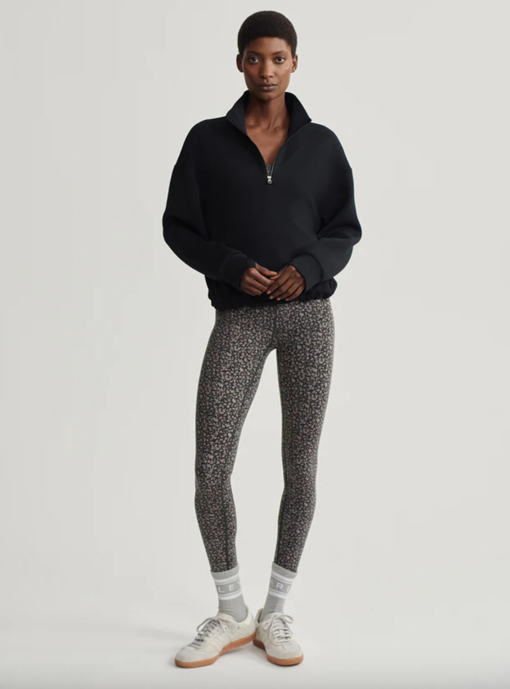Sian Pullover-Black