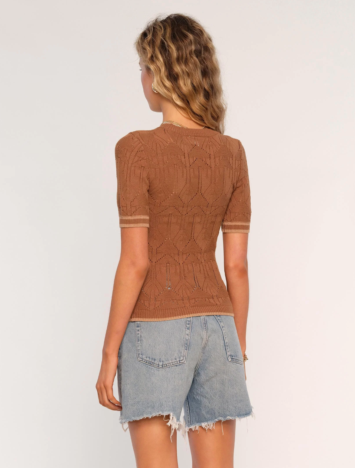 Halton Top-Mocha