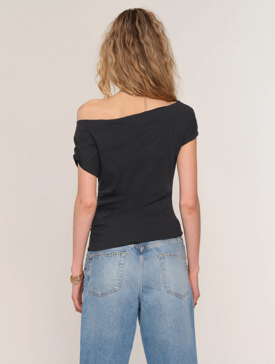 Noir Top-Black