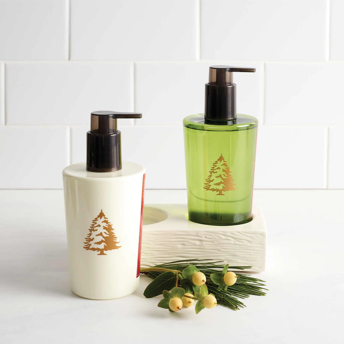 Thymes Frasier Fir Sink Set w/ Ceramic Caddy