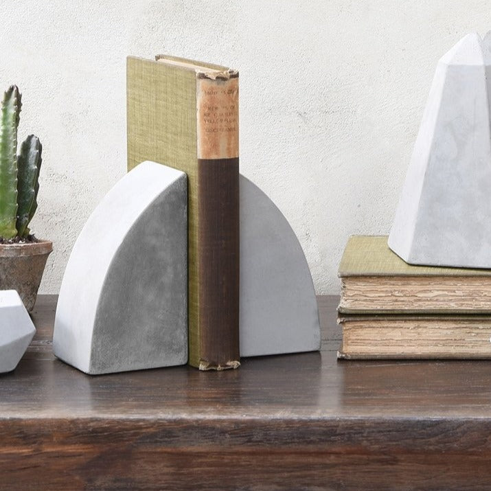 Cement Arch Bookends- 6.25x3.25x6"
